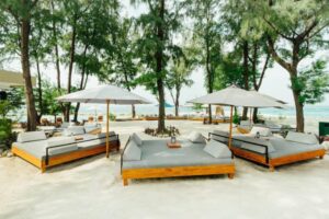 Viral !! Asha Resort, Beach Club Pertama di Kepulauan Seribu Jakarta